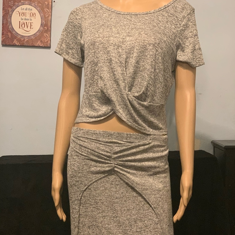 2 piece Twisted Front top, Side Slit Skirt